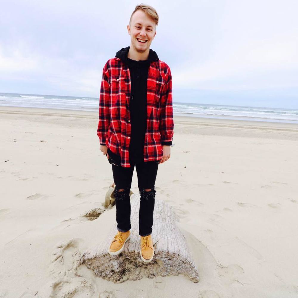 Meet your Posher, Garrett